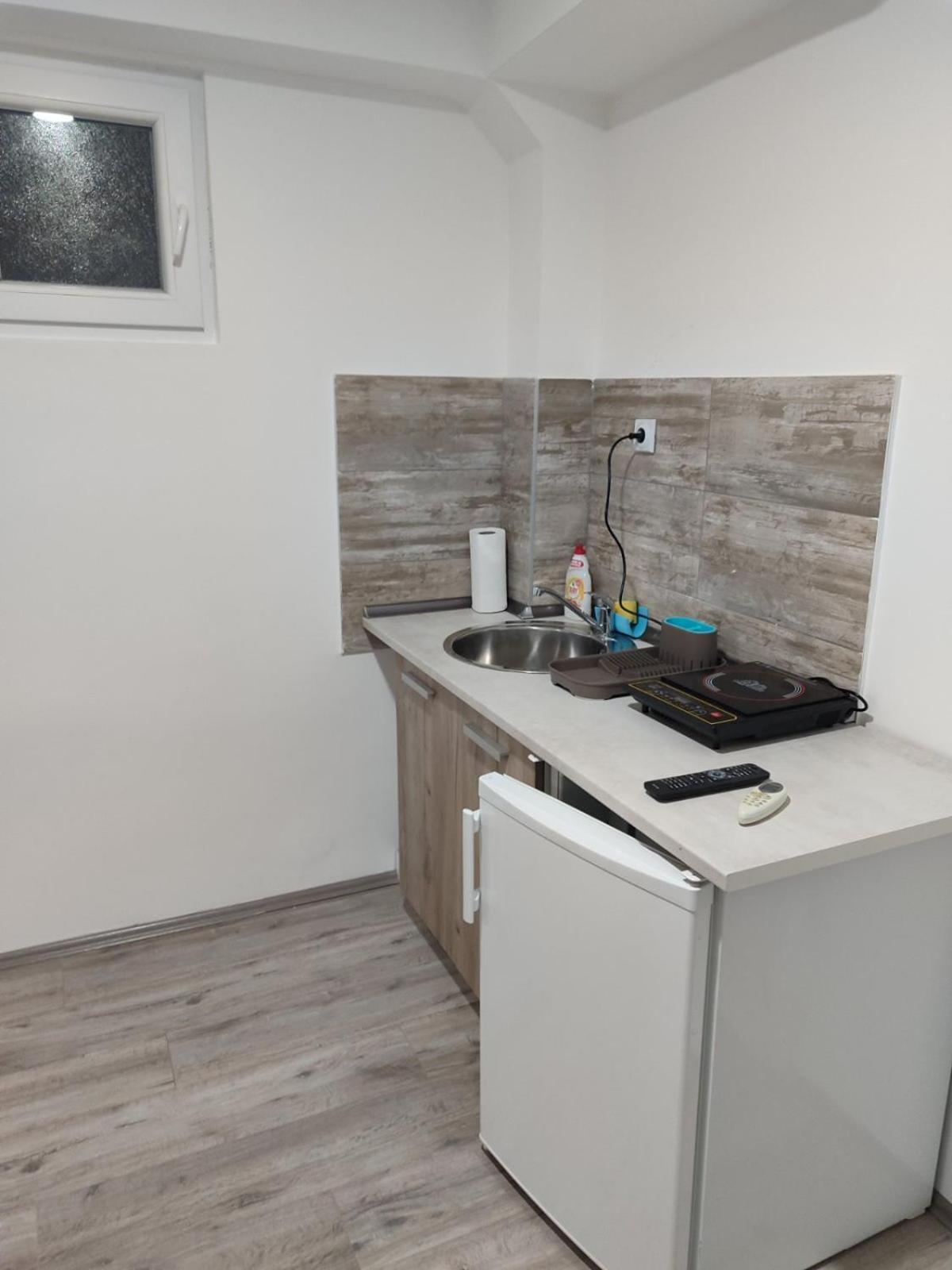 Apartmani Hub Nis Exterior foto